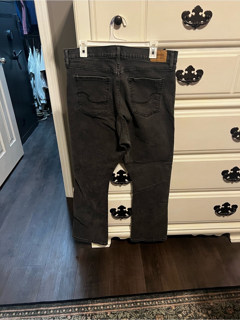 Levi High Rise Boot Cut Jeans - Picture 3 of 4